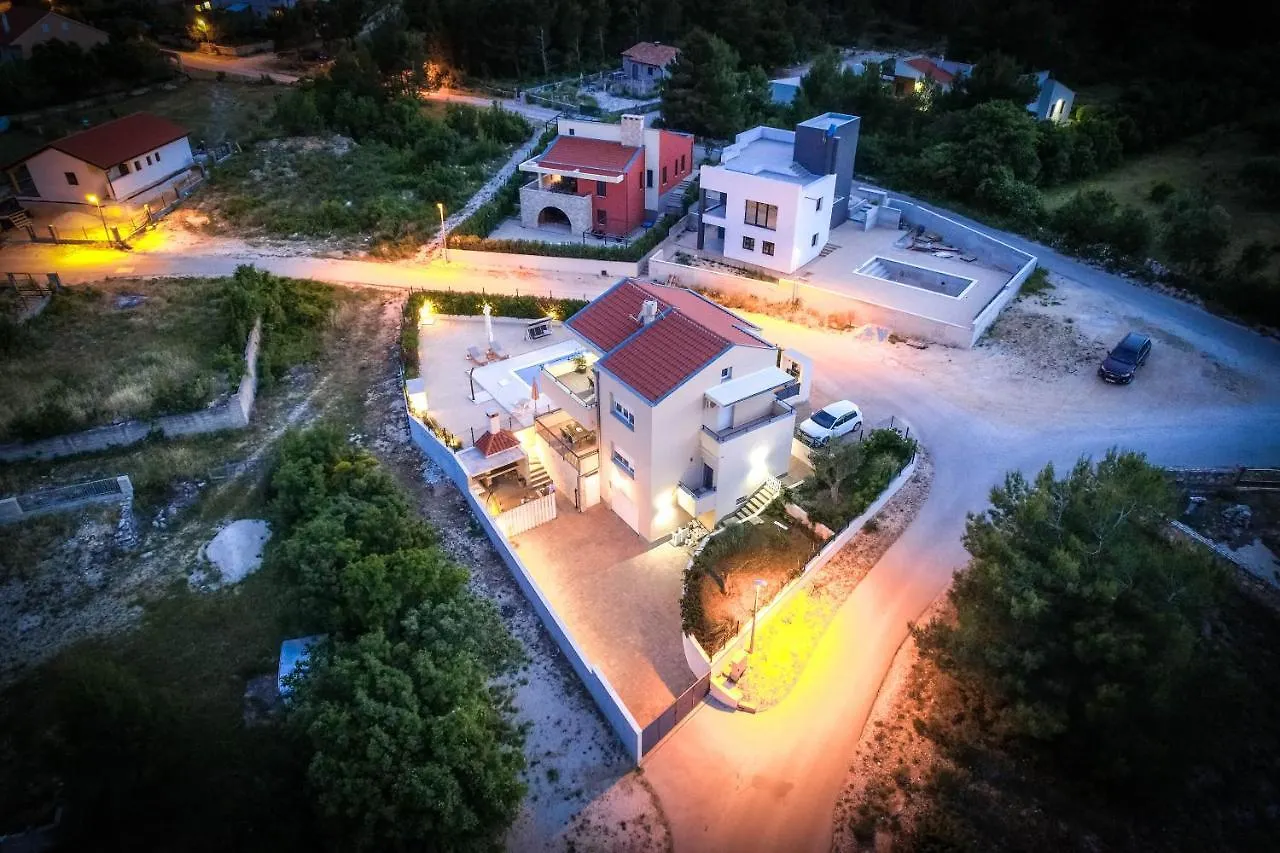 Villa Donata Pridraga 0*,  Croatia